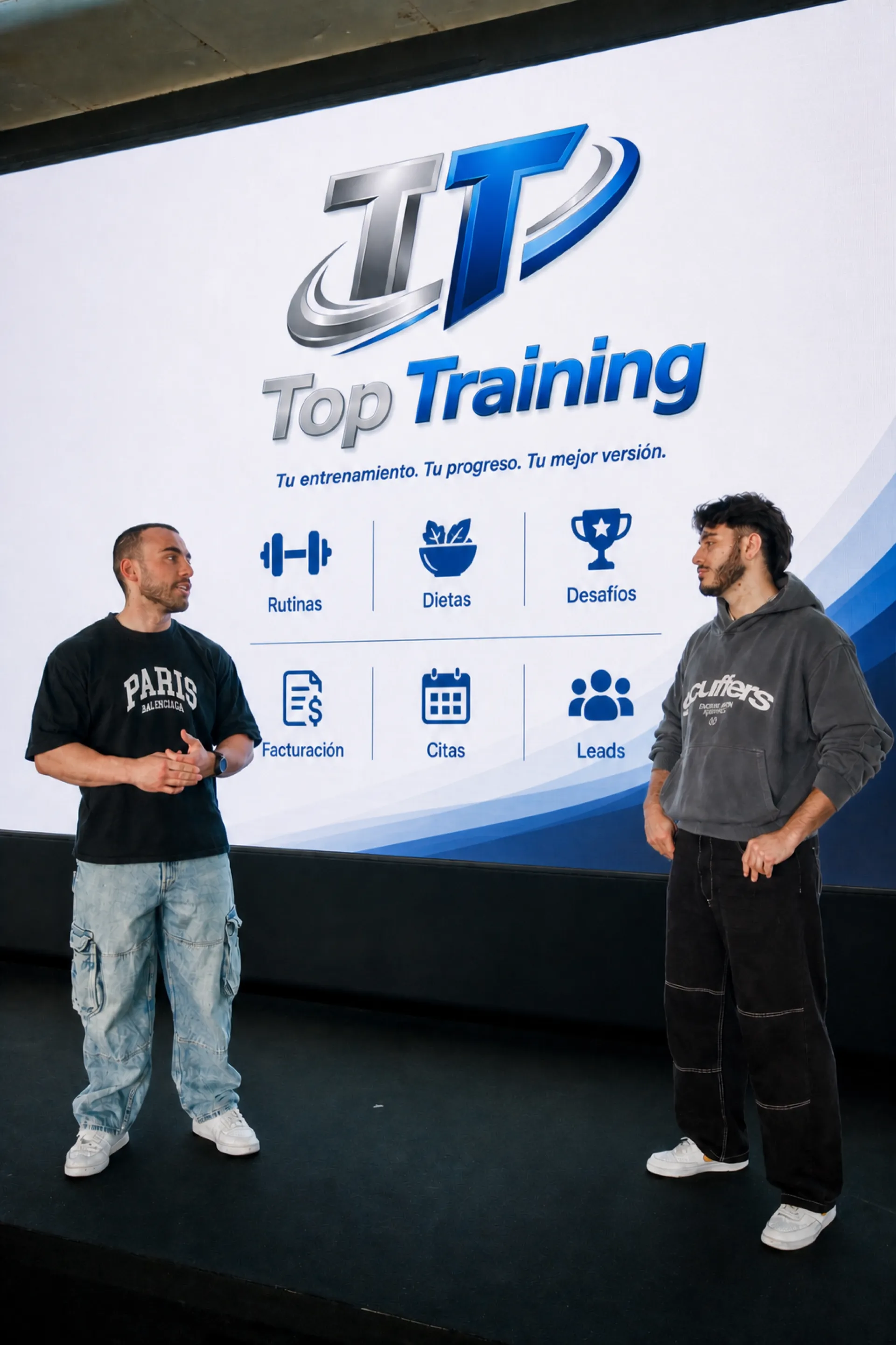 Reunión del equipo de desarrollo TopTraining